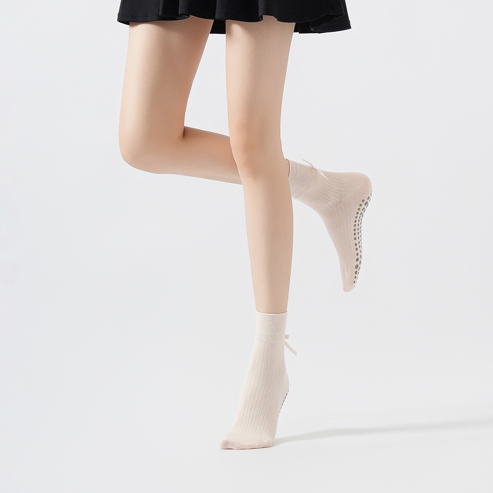 Cute Bowknot Yoga Socks Girls  - Pilates & Yoga Tina Fehrenbach 评论和价格